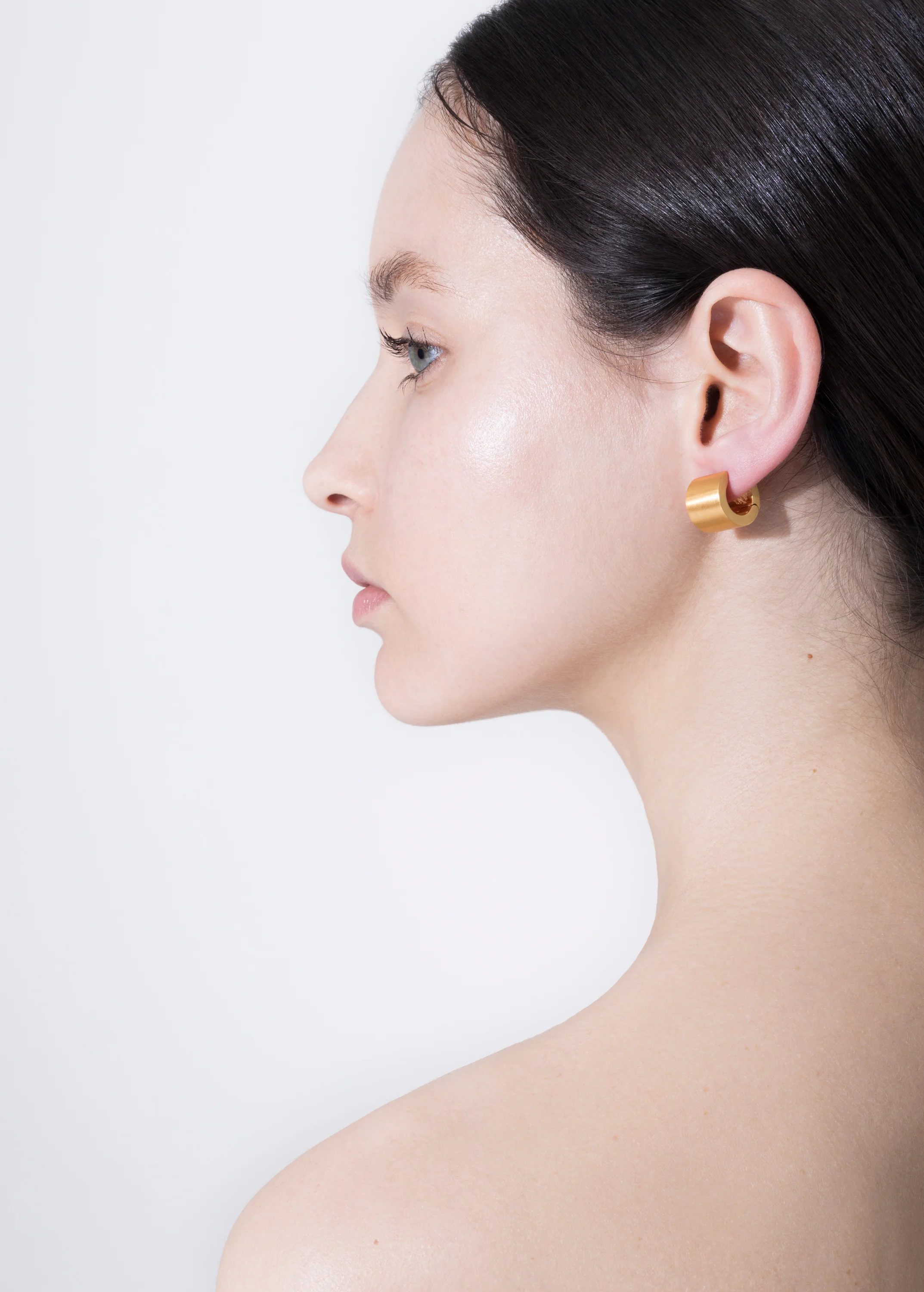 alma hoop earrings - Image 5