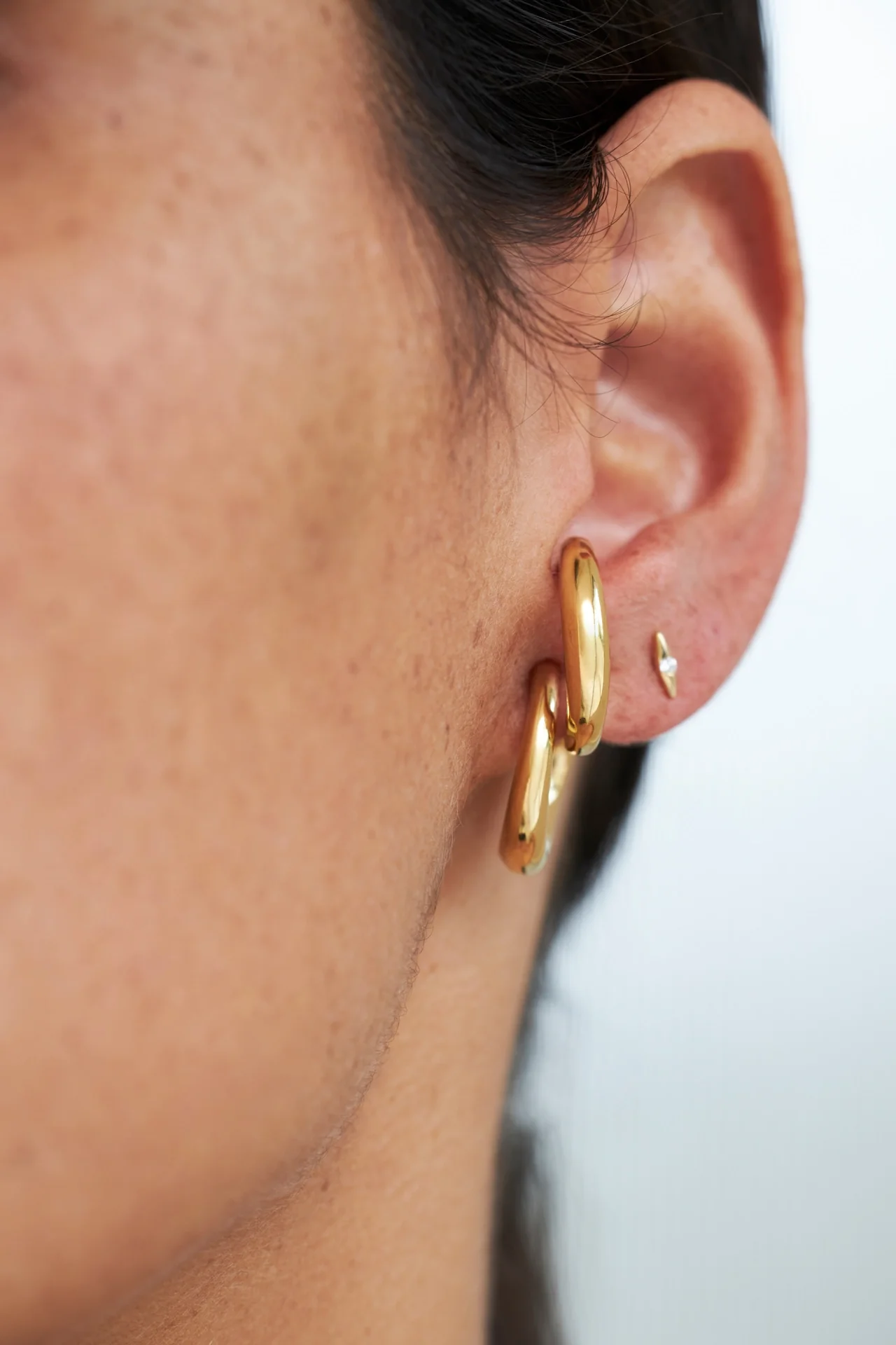 Clara Hidden Hoops - Image 4
