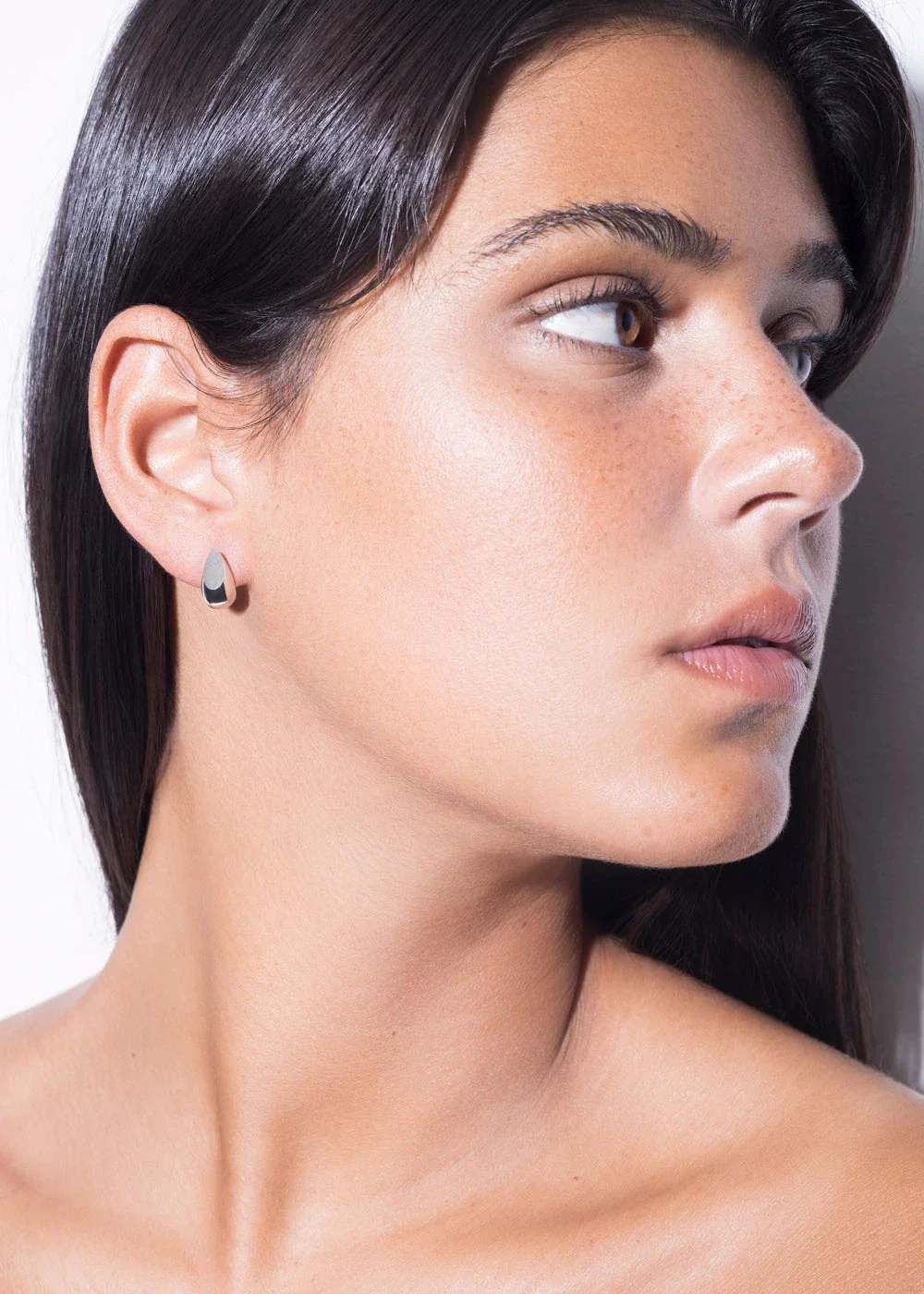 constantin mini earrings - Image 8