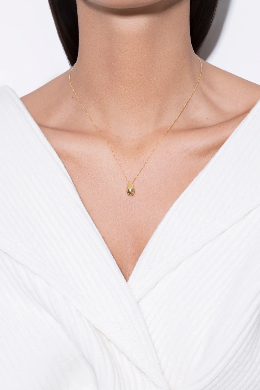 constantin mini teardrop necklace - Image 4