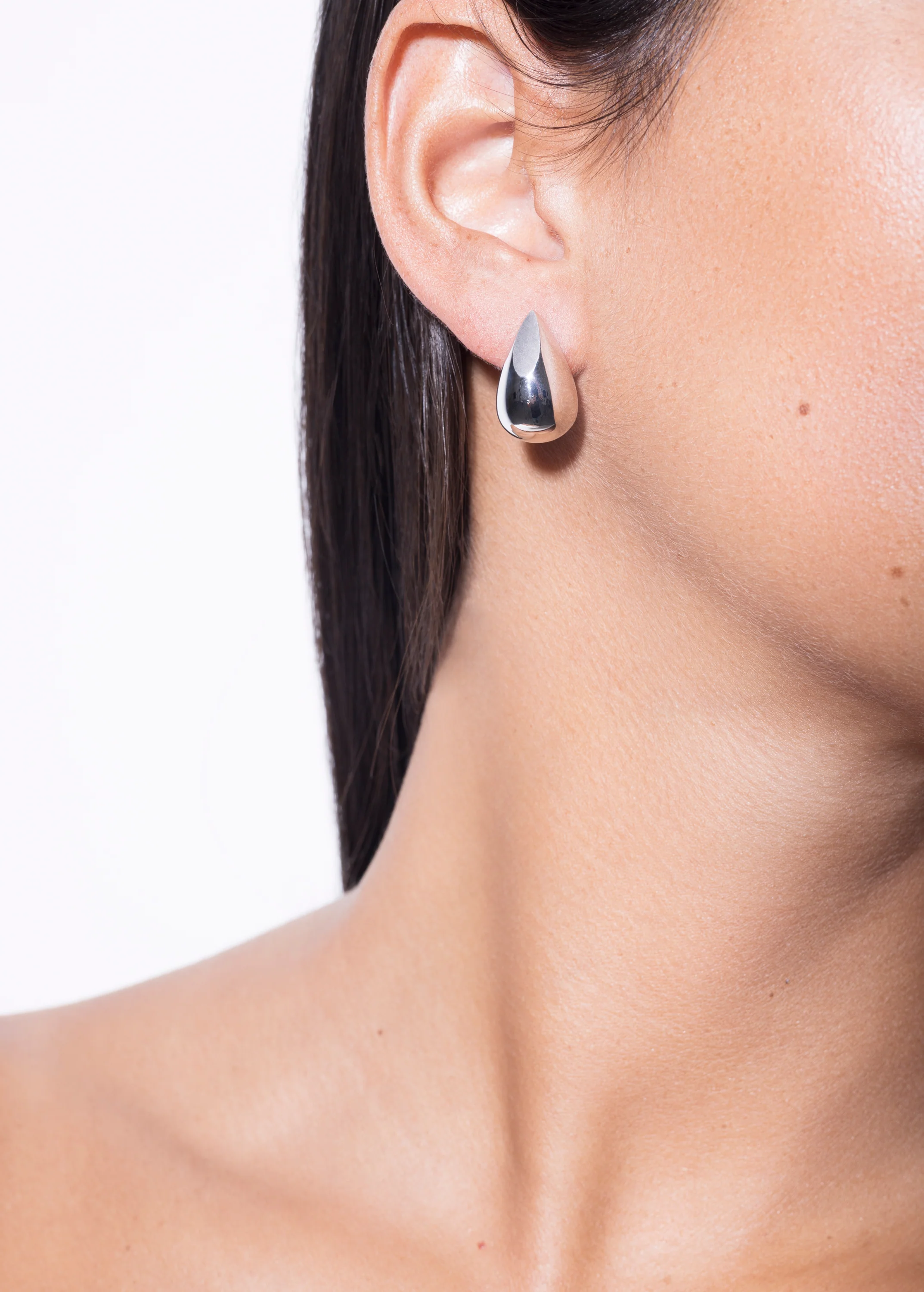constantin earrings - Image 5