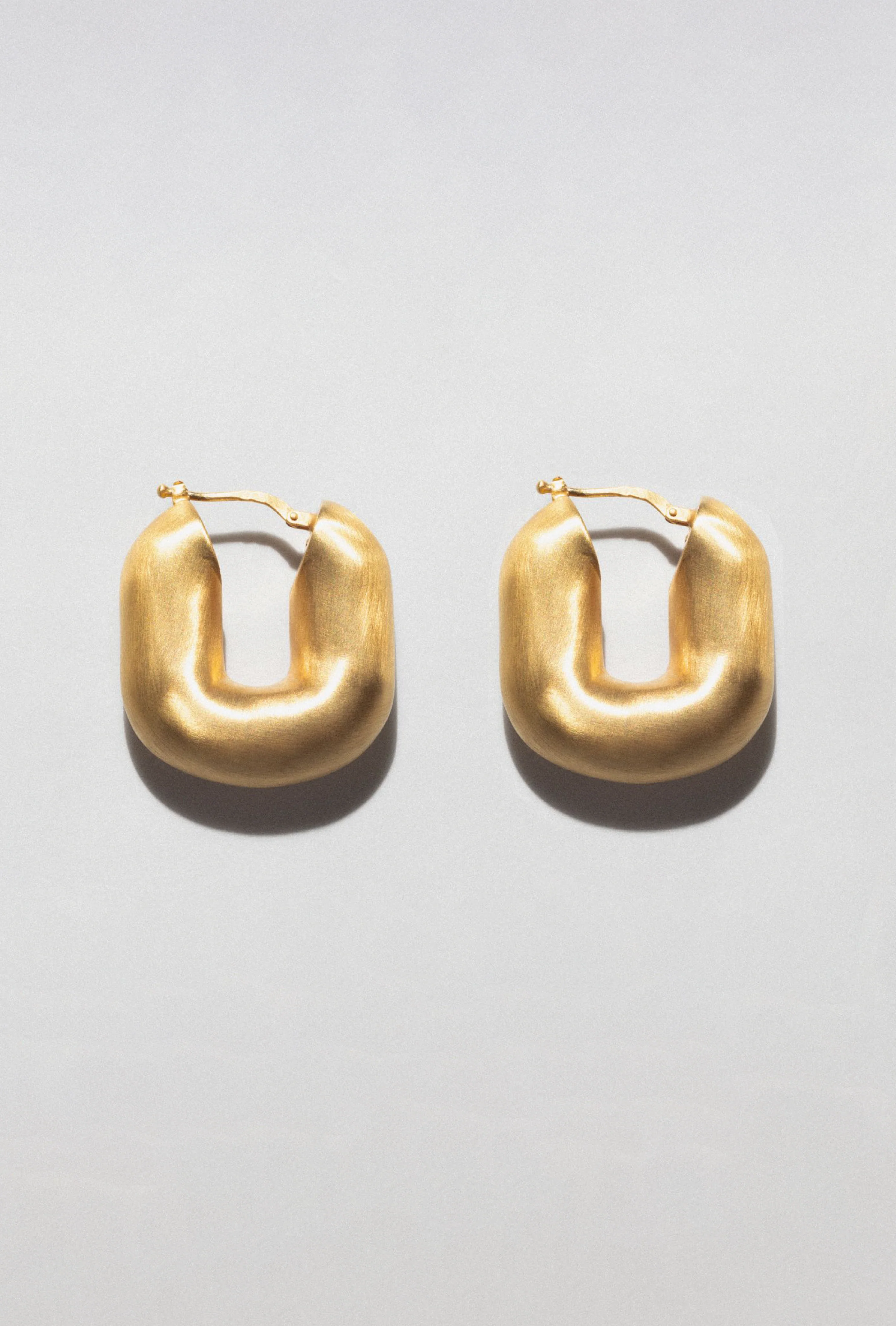 magda earrings - Image 3