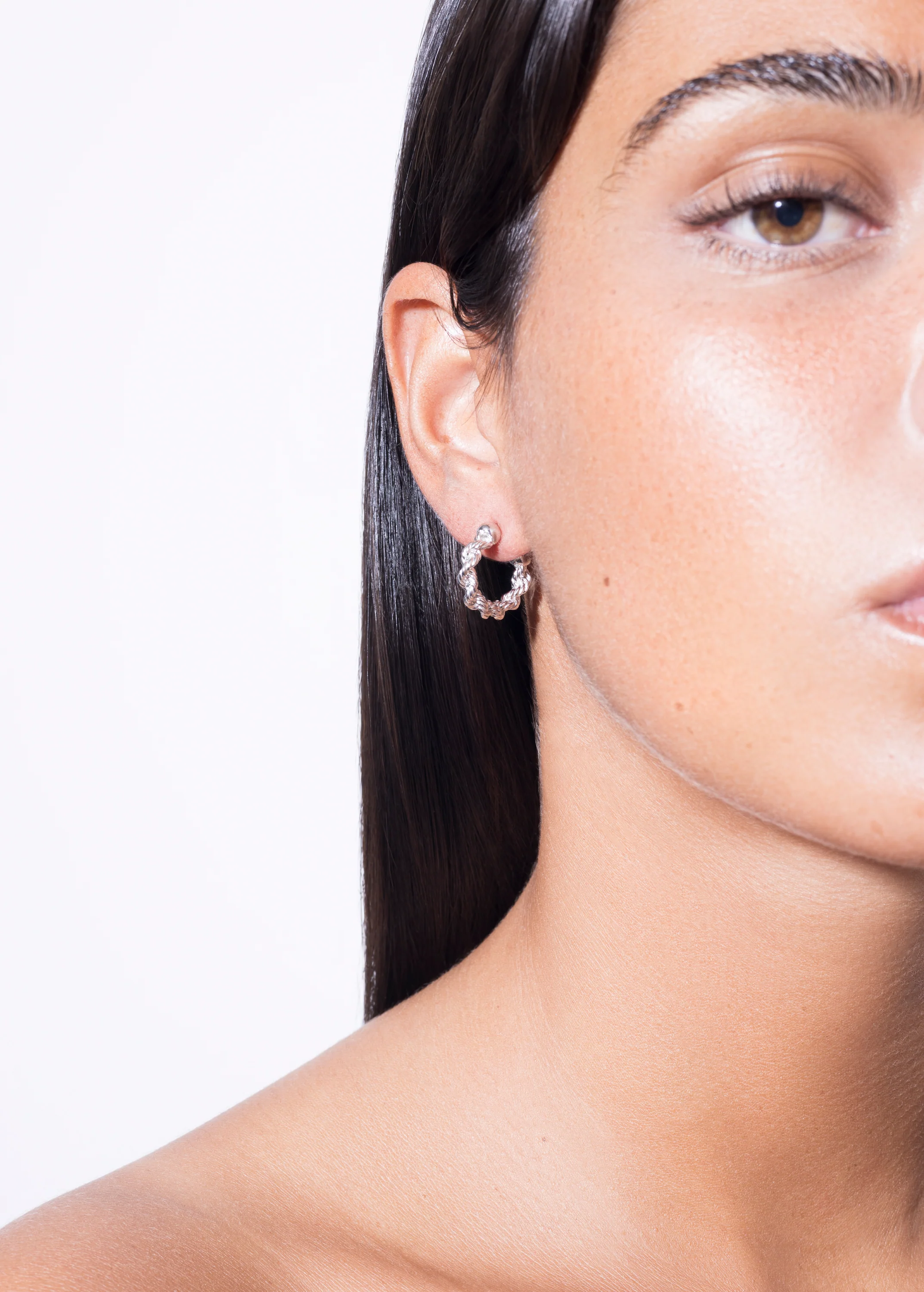 bia mini earrings - Image 3