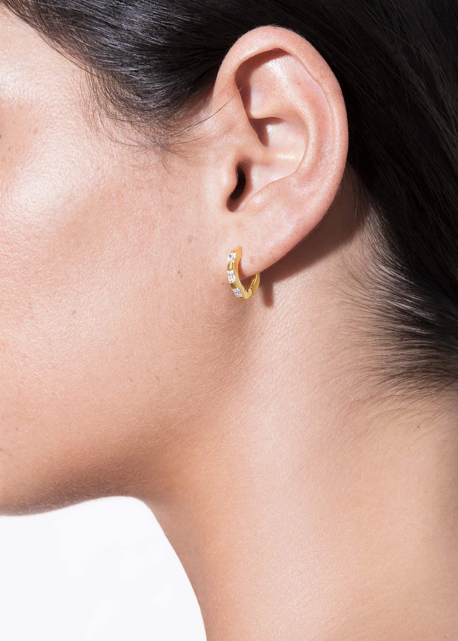norma earrings white - Image 4