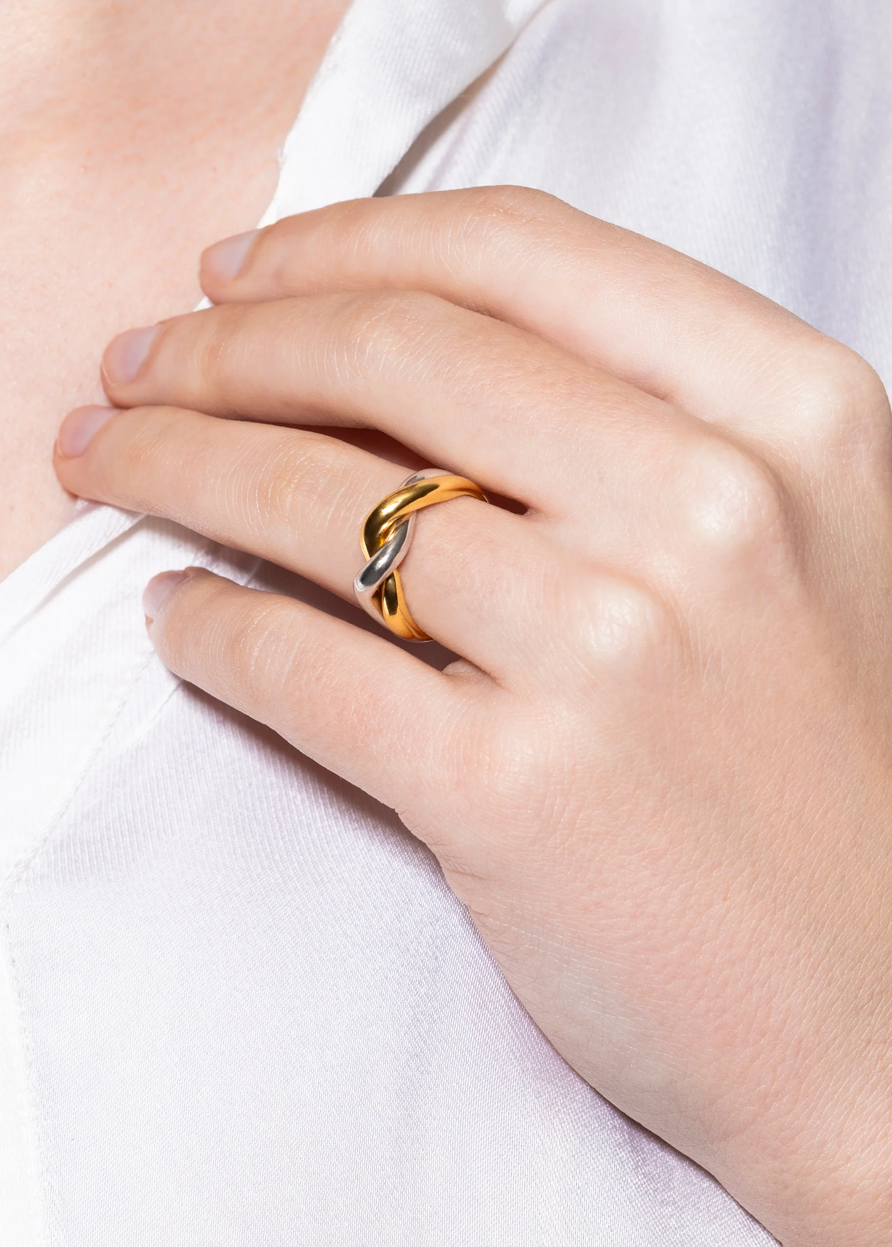 woven double ring - Image 2